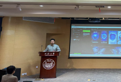 也有同济算机科学取手艺学院、艺术取传媒学院